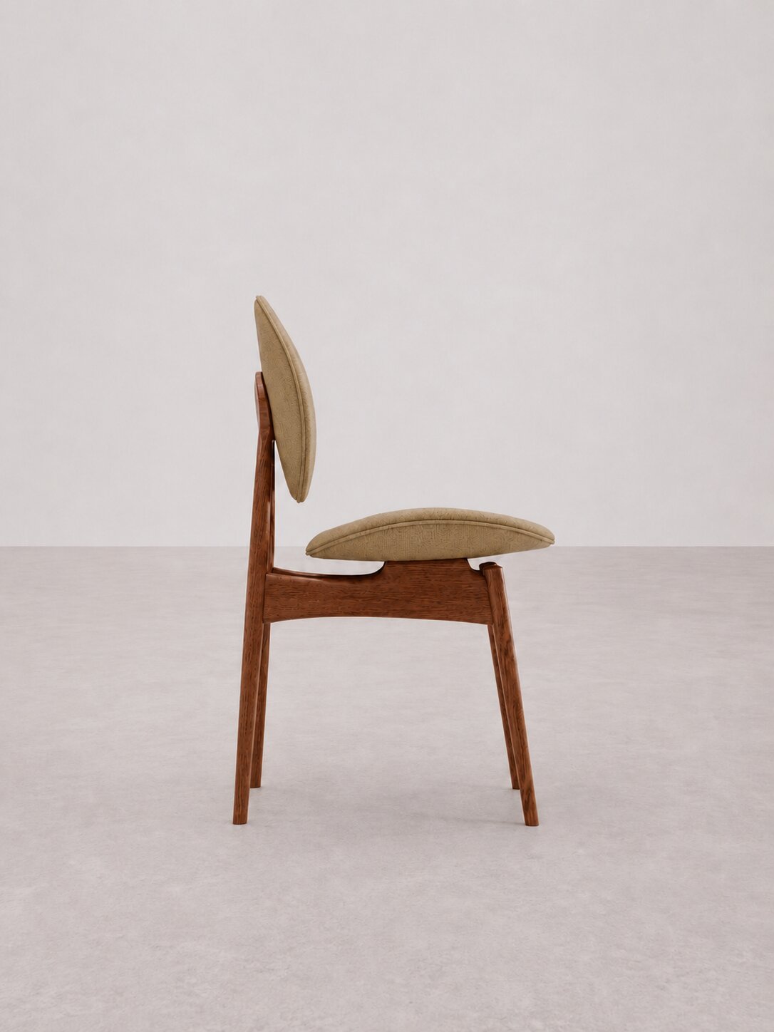 Chair Rusa B - Crown