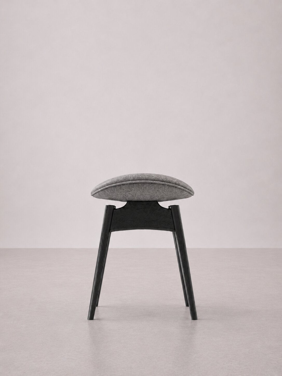 Chair Rusa - Crown