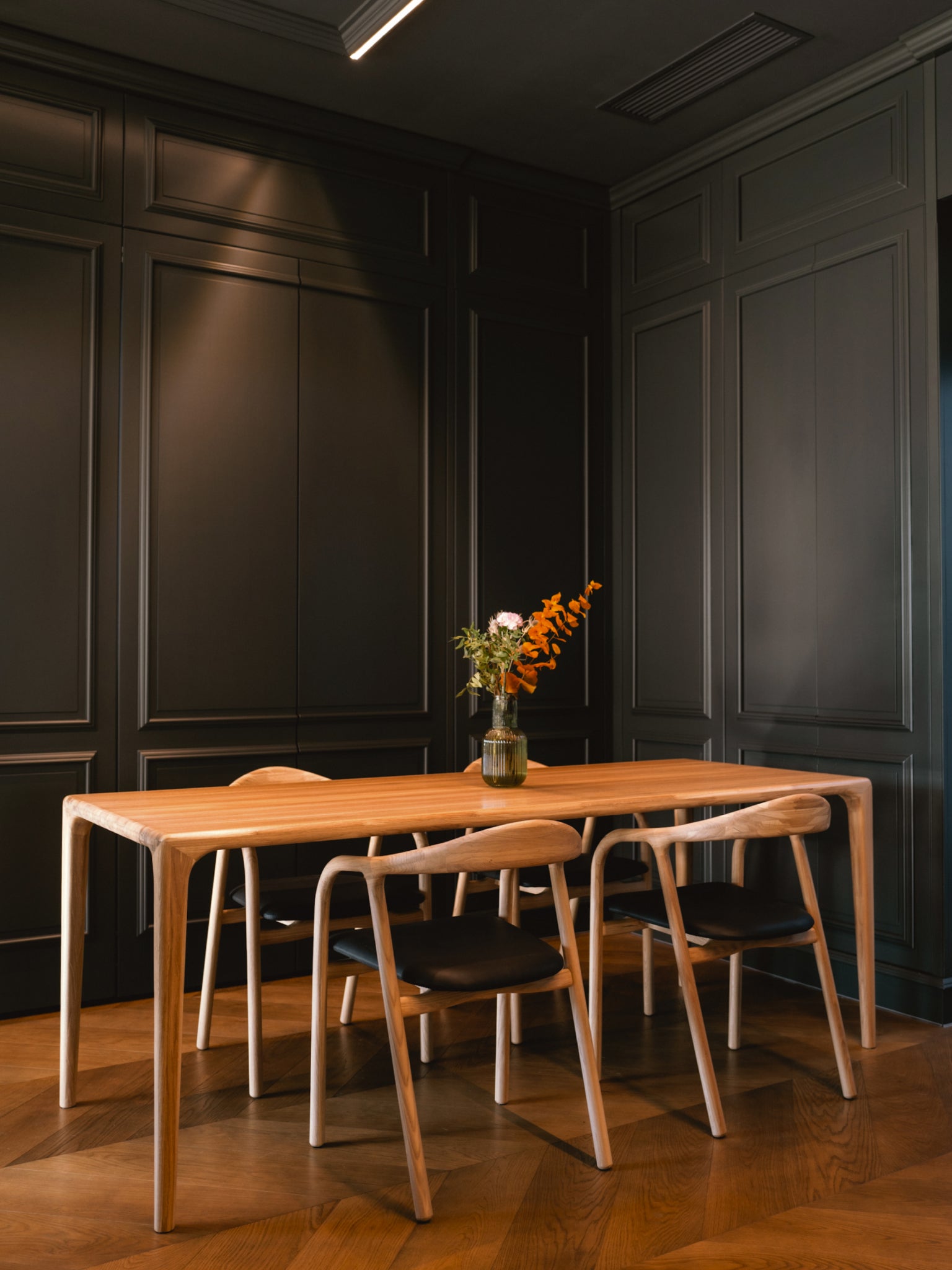 Banner  DESIGN DE LUXE

 MEUBLES

 CONÇU POUR DURER
